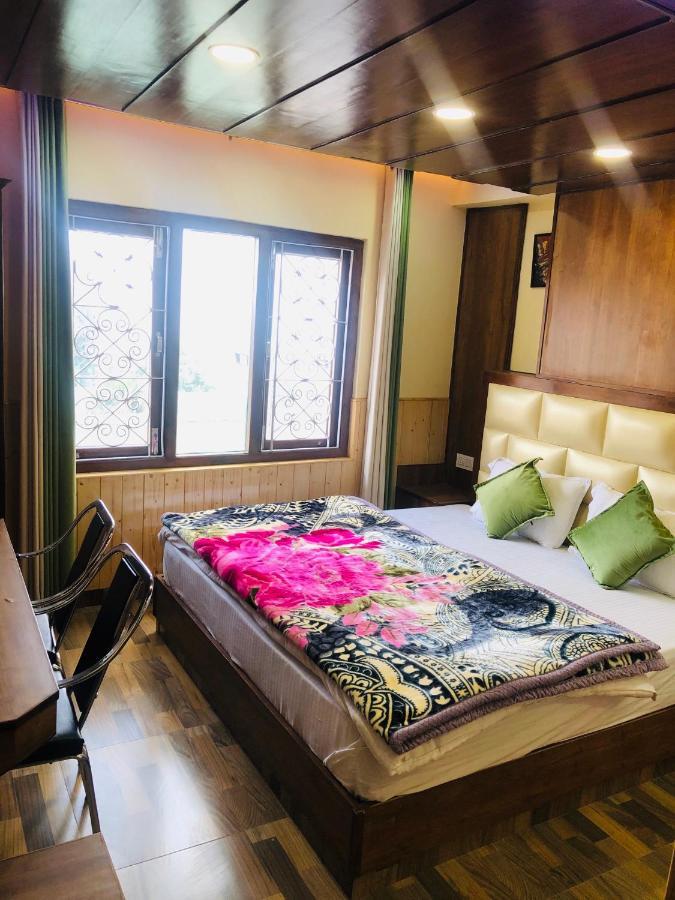 Valley Crown B&B Shimla Exterior photo